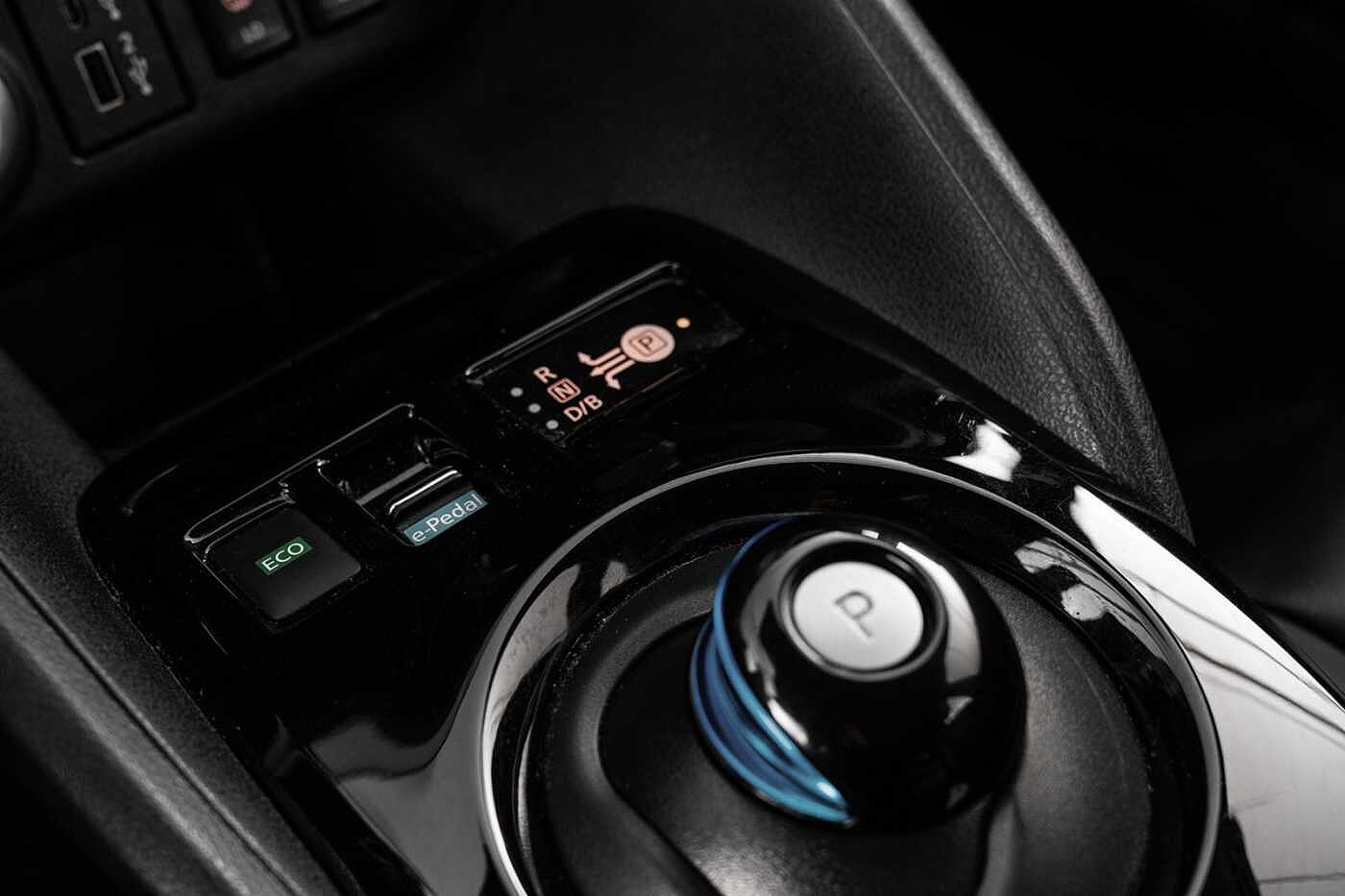 Nissan Leaf 39kWh N-Connecta (K)