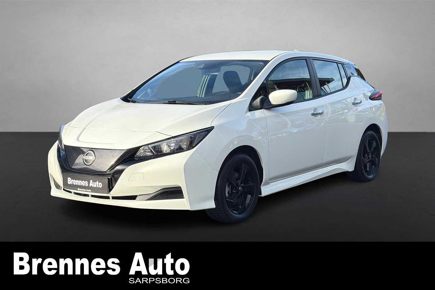 Nissan Leaf ZE1